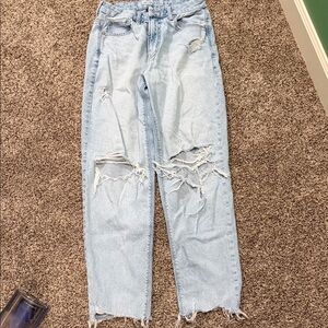 American Eagle Outfitters Light Wash Distressed Boyfriend Jeans